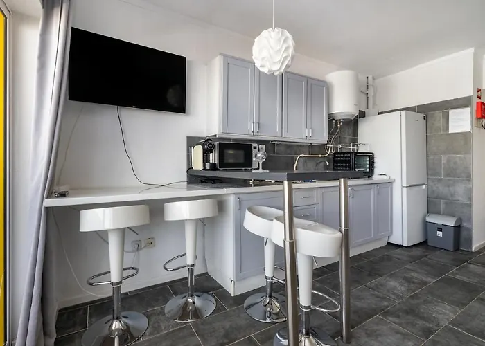 Rocha 2 Apartamento *